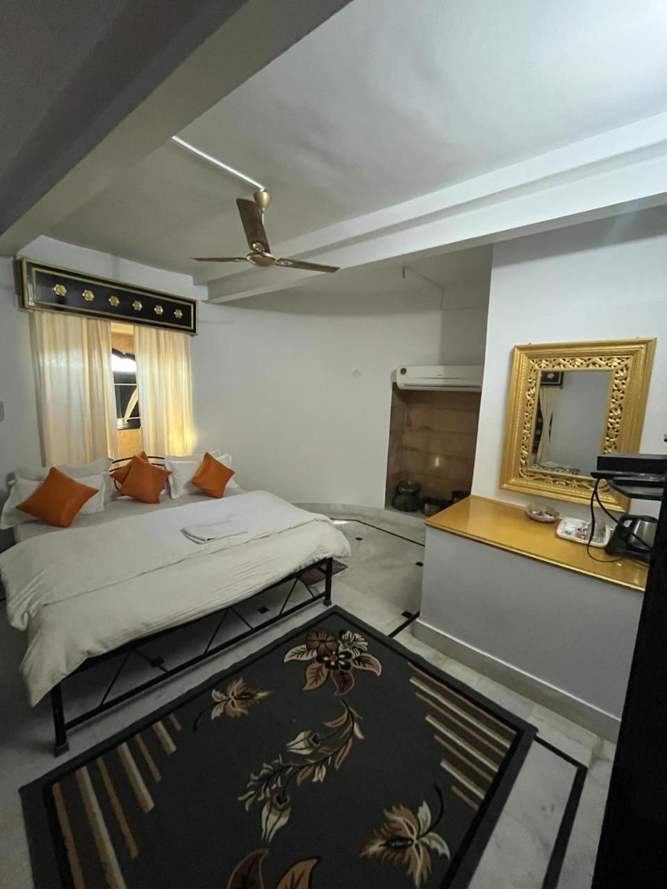 Hostel Desert Home Stay Jaisalmer Exterior photo